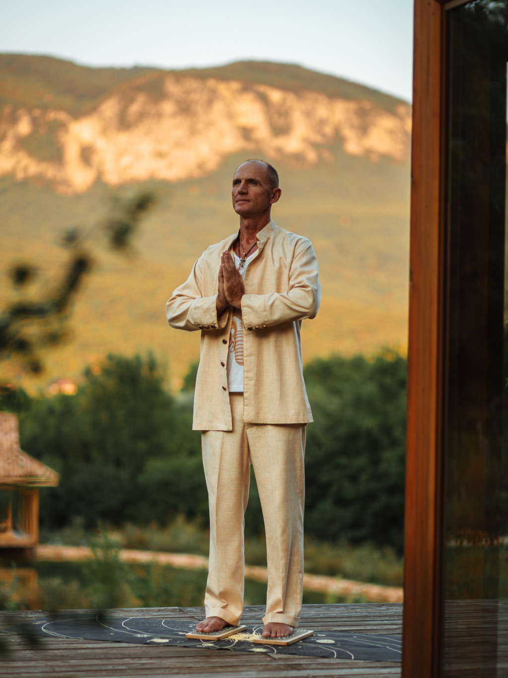 Гвоздестояние