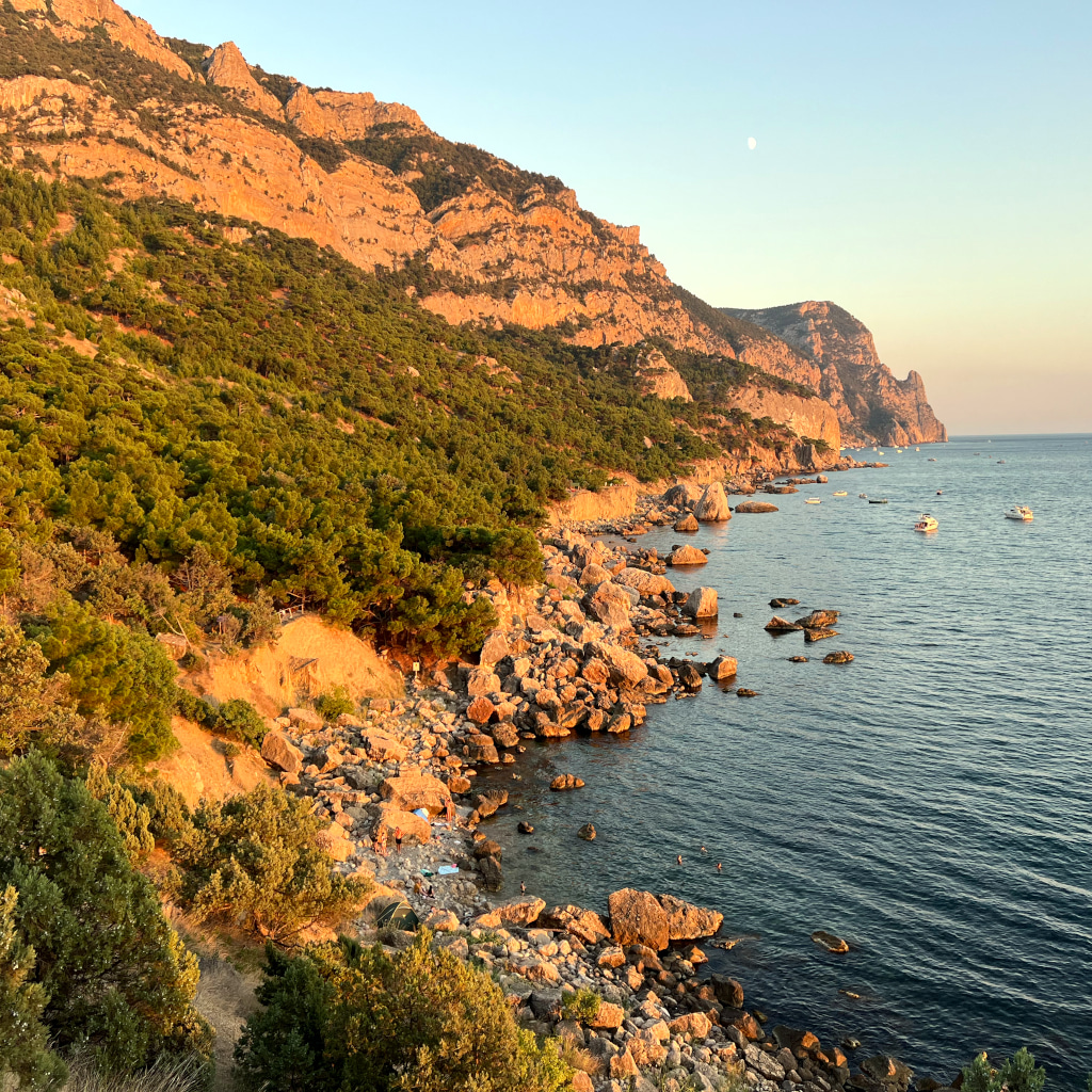 Природа как зеркало гармонии poster