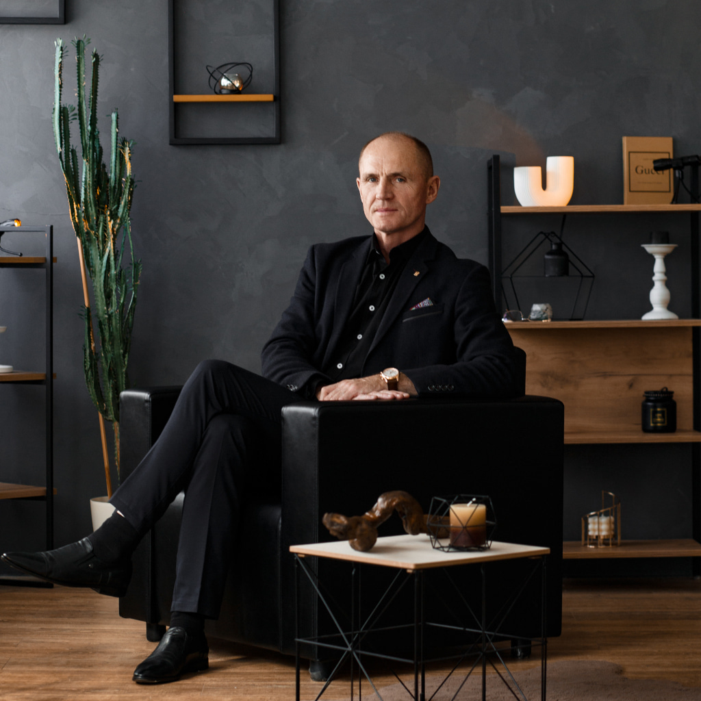 Про инвестиции poster